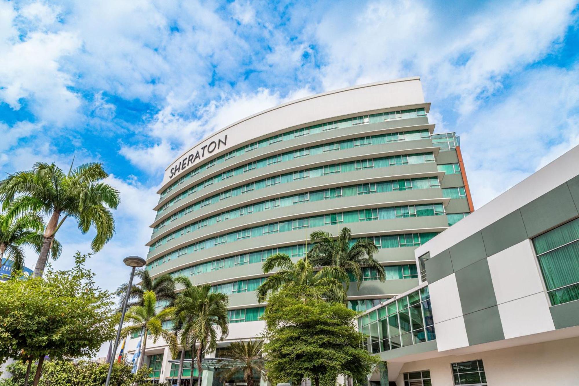 Sheraton Guayaquil Exterior photo